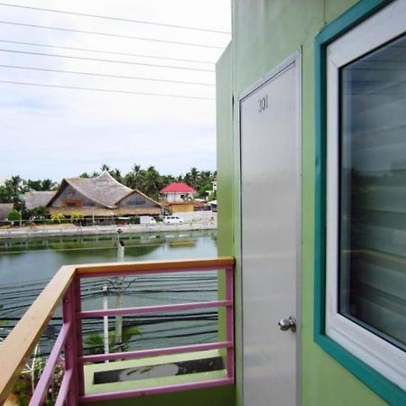 Shore Time Hotel - Annex Balabag  Екстериор снимка