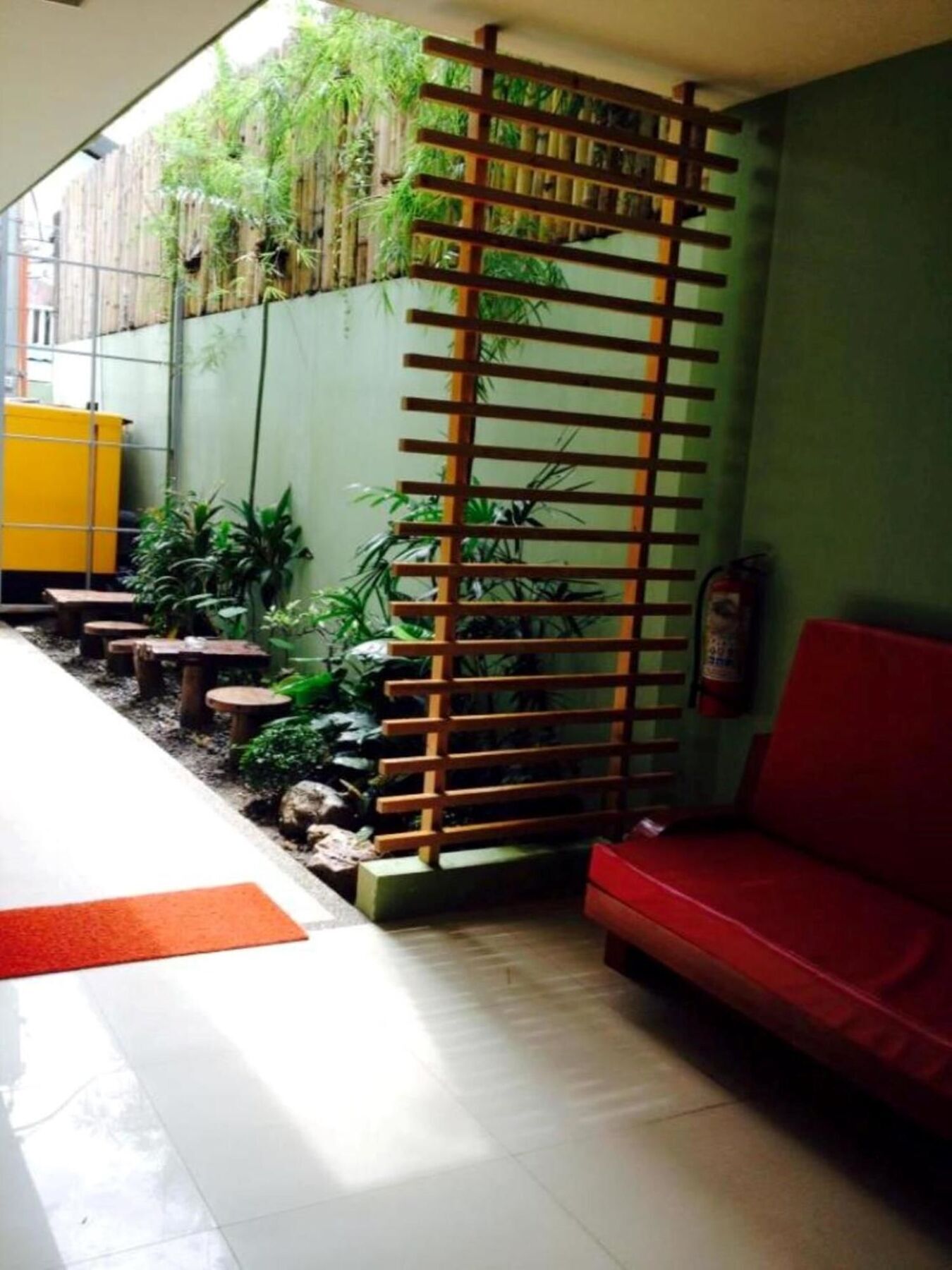 Shore Time Hotel - Annex Balabag  Екстериор снимка